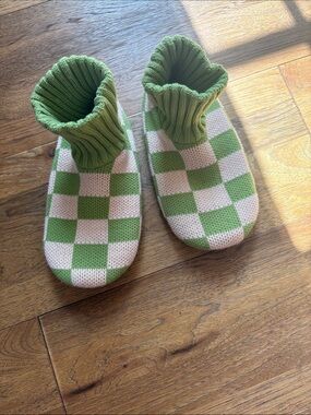 Women’s Verloop Checker Knit slippers in Green and Cream